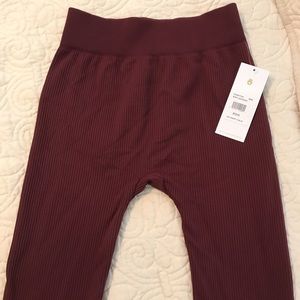 Spiritual Gangster Leggings / Tights